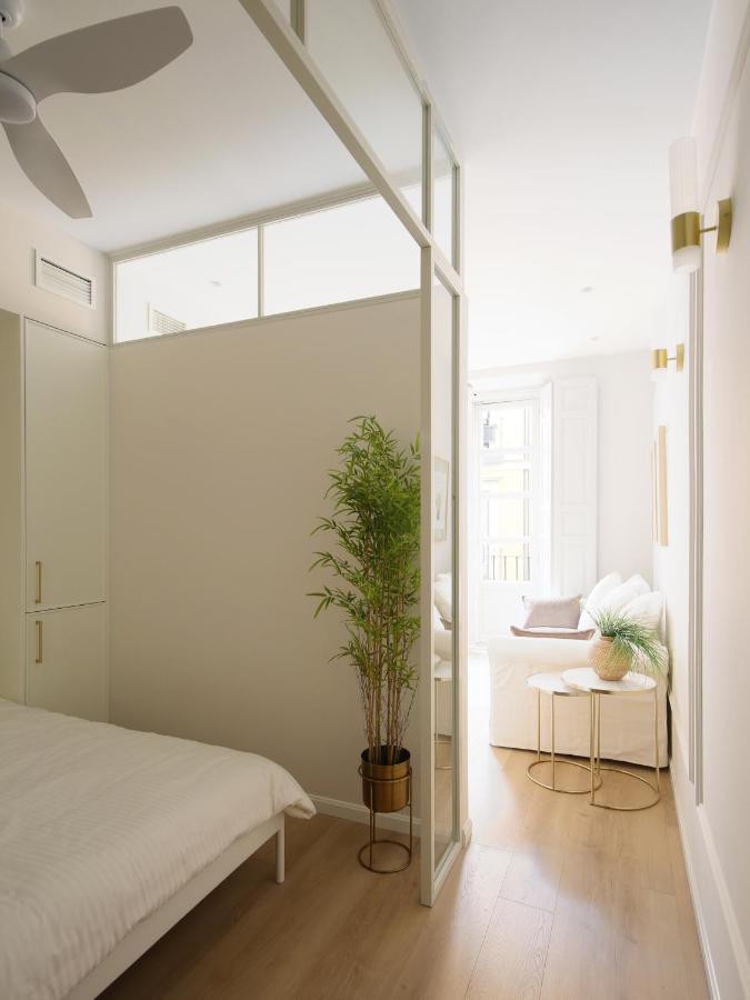 Staylish Studio Apartment In Malasana Madri Exterior foto